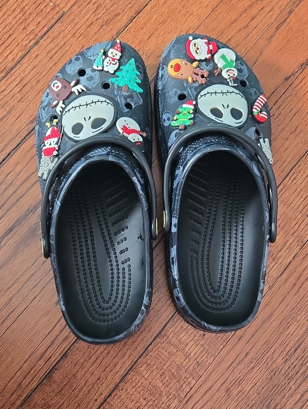 Crocs Disney Tim Burton's The Nightmare Before Christmas Jack Skellington Glow